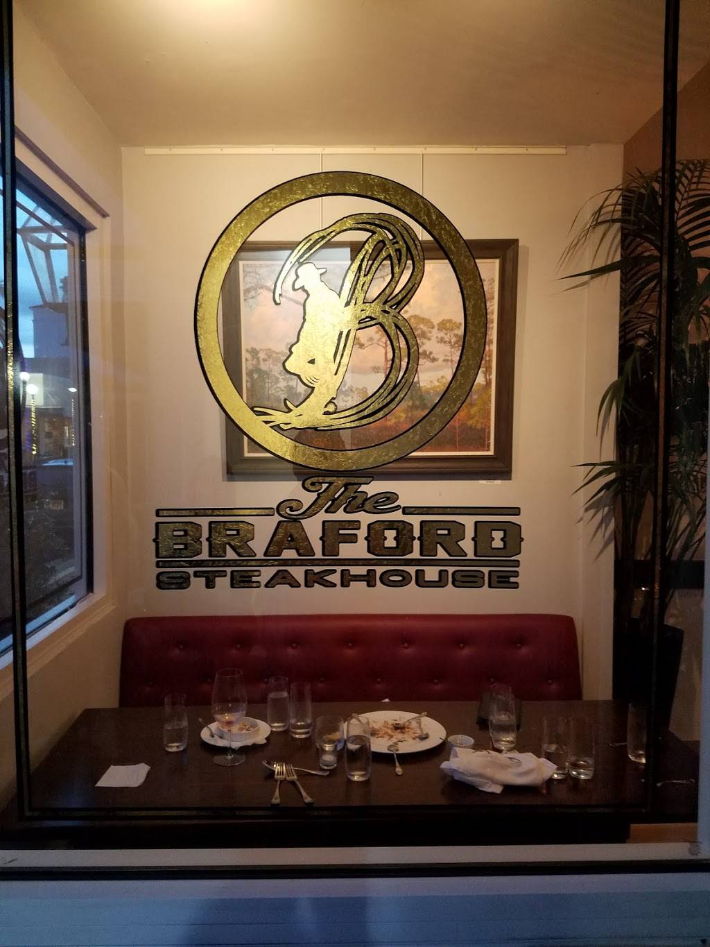 The Braford Steakhouse | restaurant | 100 N 2nd St, Fort Pierce, FL 34950, USA | 7728829131 OR +1 772-882-9131