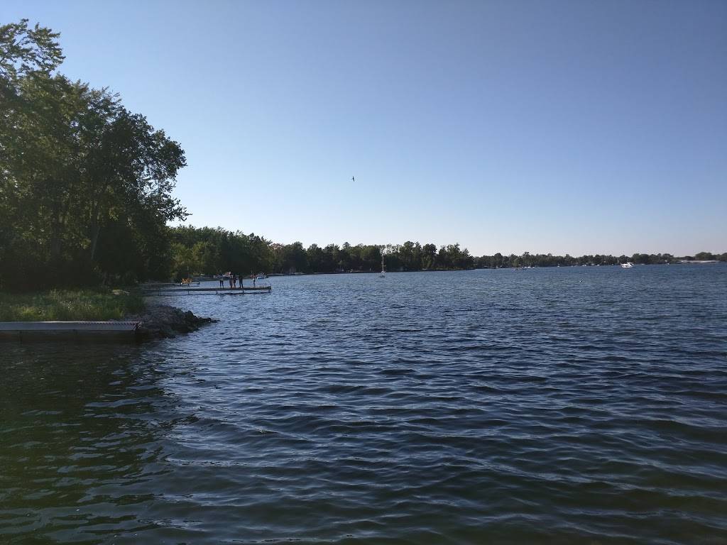 Harbour House Grill | restaurant | 727 Harbour St, Lefroy, ON L0L 1W0, Canada | 7054563663 OR +1 705-456-3663