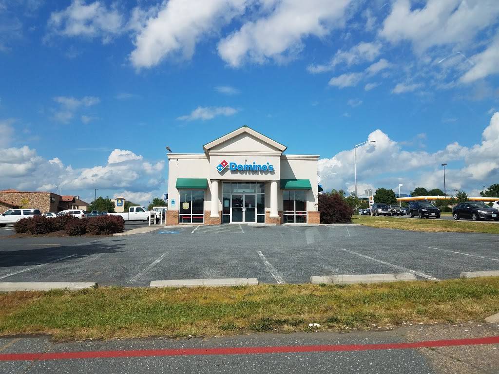 Dominos Pizza | meal delivery | 41 Burgess Rd, Harrisonburg, VA 22801, USA | 5404333111 OR +1 540-433-3111