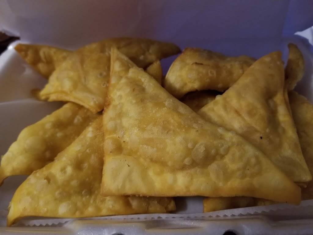 Little Chopstick | restaurant | 17 Huntington Plaza, Shelton, CT 06484, USA | 2037127775 OR +1 203-712-7775