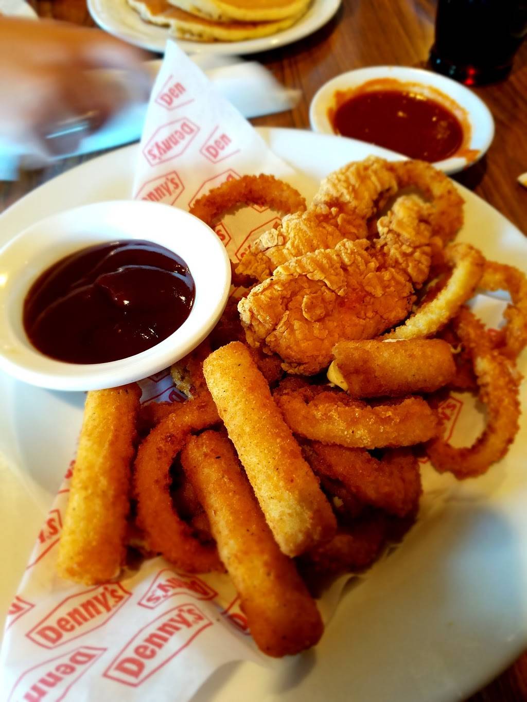 Dennys | restaurant | 408 Westchase Dr, Grand Prairie, TX 75052, USA | 9725042110 OR +1 972-504-2110