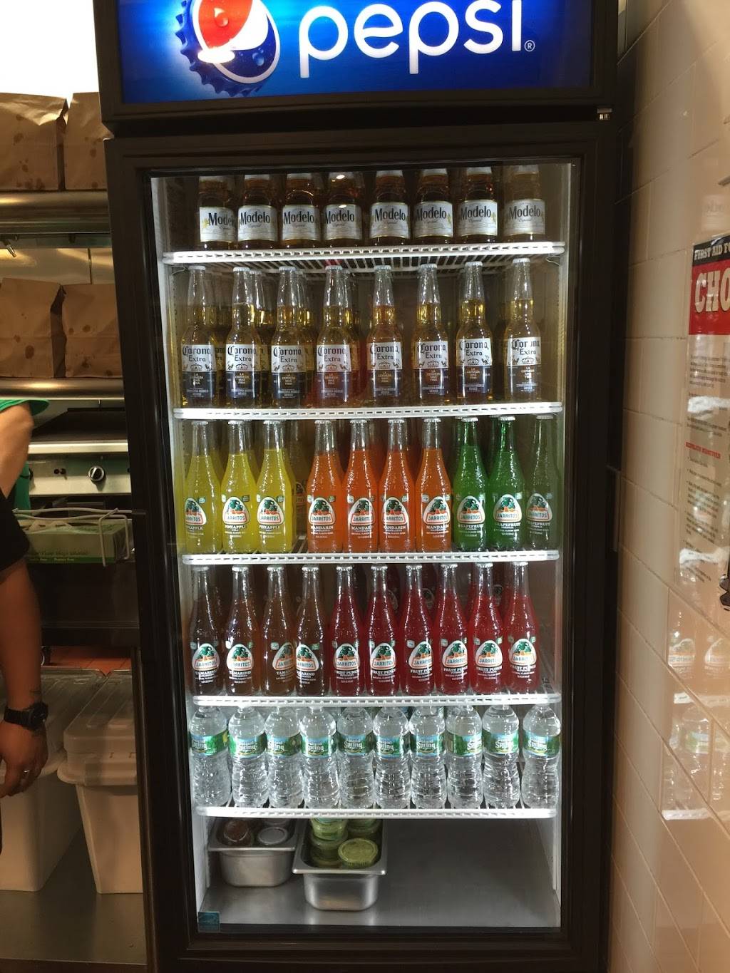 Burrito Blvd | restaurant | 98 Mineola Blvd, Mineola, NY 11501, USA | 5167462420 OR +1 516-746-2420