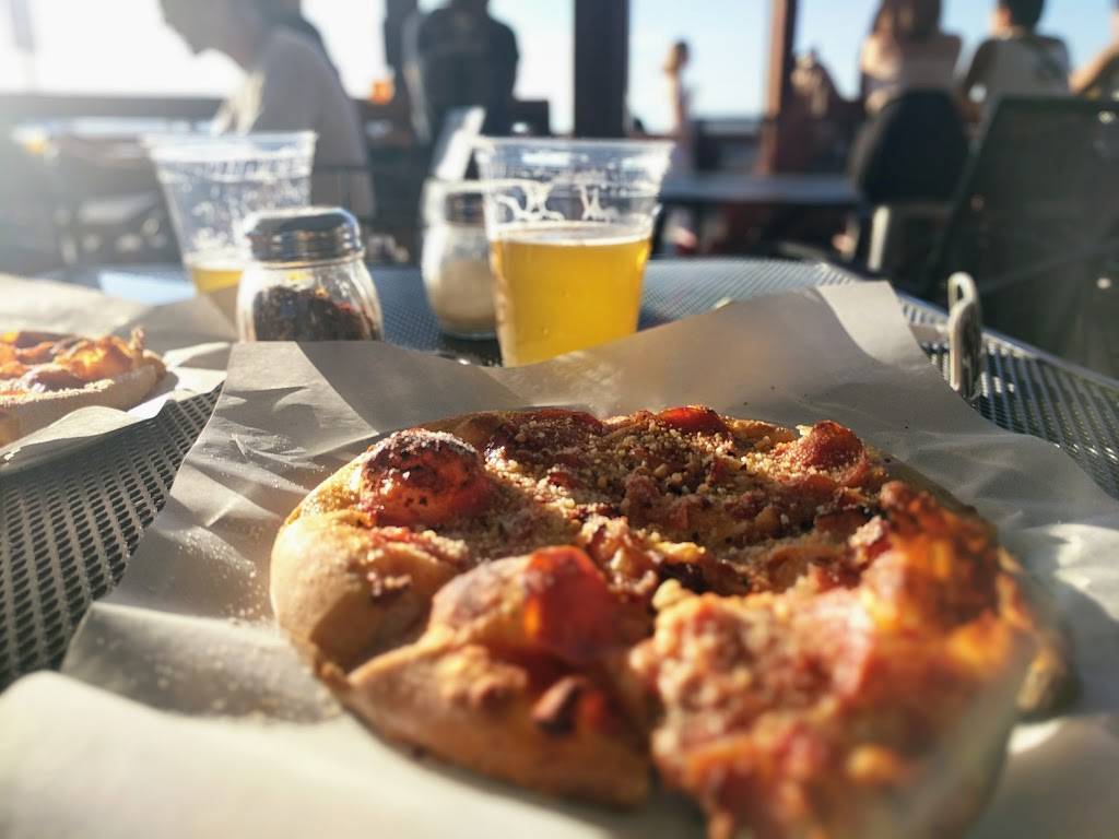 West Seattle Brewing Co. (TapShack) | restaurant | 2536 Alki Ave SW, Seattle, WA 98116, USA | 2064204523 OR +1 206-420-4523