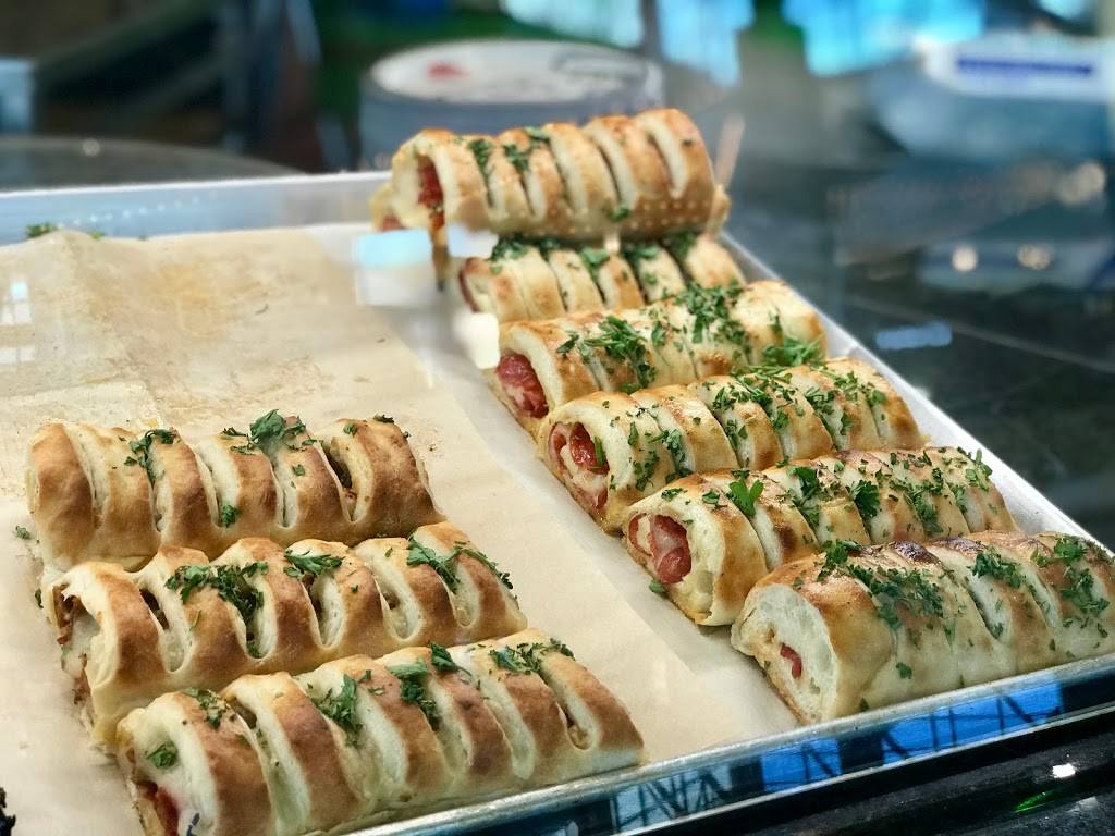 Villa Fresh Italian Kitchen | restaurant | 1 W Flatiron Crossing Dr, Broomfield, CO 80021, USA | 9705173198 OR +1 970-517-3198