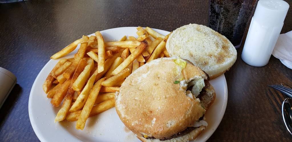 Eatn Park | restaurant | 4584 William Penn Hwy, Murrysville, PA 15668, USA | 7243277270 OR +1 724-327-7270