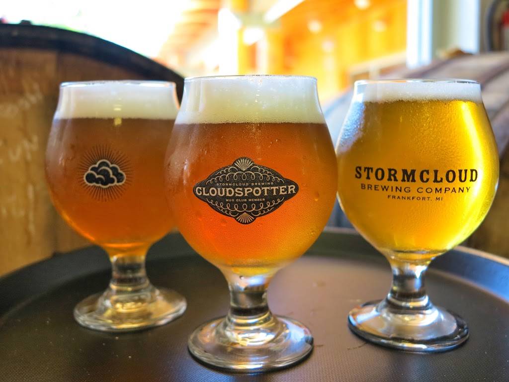 Stormcloud Brewing Company | restaurant | 303 Main St, Frankfort, MI 49635, USA | 2313520118 OR +1 231-352-0118