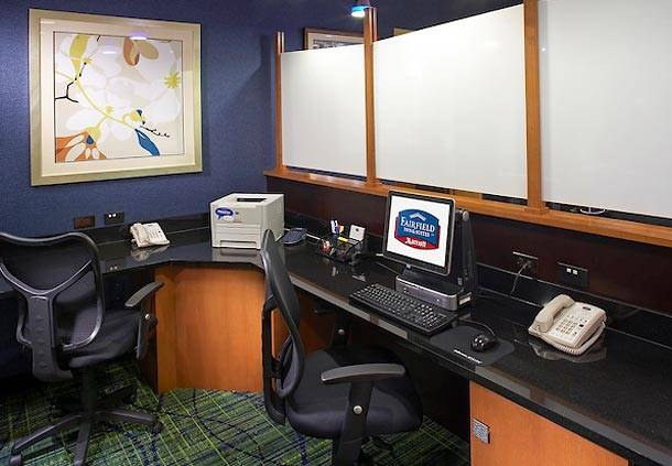 The Bistro – Eat. Drink. Connect.® | restaurant | 5731 Rim Pass, San Antonio, TX 78257, USA | 2105587774 OR +1 210-558-7774