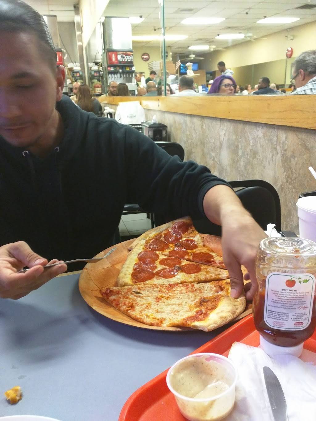 Villa Rina | restaurant | 10073 E Adamo Dr, Tampa, FL 33619, USA | 8136546449 OR +1 813-654-6449