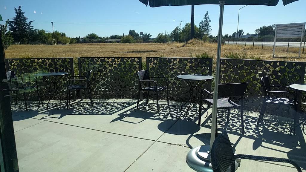 Starbucks | cafe | 110 Frances Ln, Orland, CA 95963, USA | 5309667828 OR +1 530-966-7828