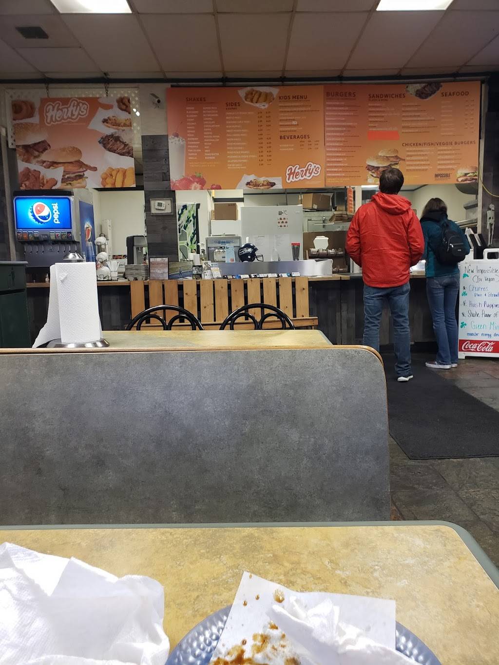 Herfys Burgers & Shakes | restaurant | 14017 1st Ave S C, Burien, WA 98168, USA | 2062428779 OR +1 206-242-8779