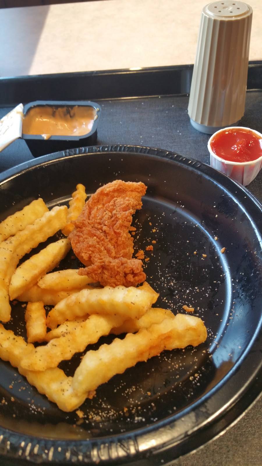 Zaxbys Chicken Fingers & Buffalo Wings | restaurant | 10806 Hardin Valley Rd, Knoxville, TN 37932, USA | 8652108338 OR +1 865-210-8338