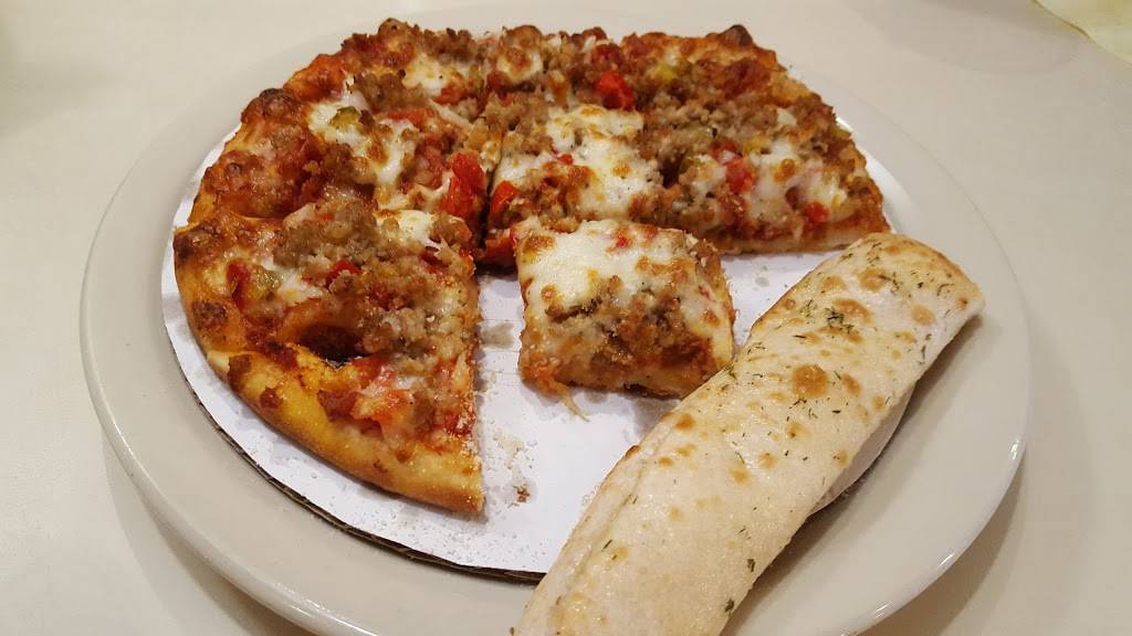 Pizza King | restaurant | 2916 E Main St, Richmond, IN 47374, USA | 7659625311 OR +1 765-962-5311