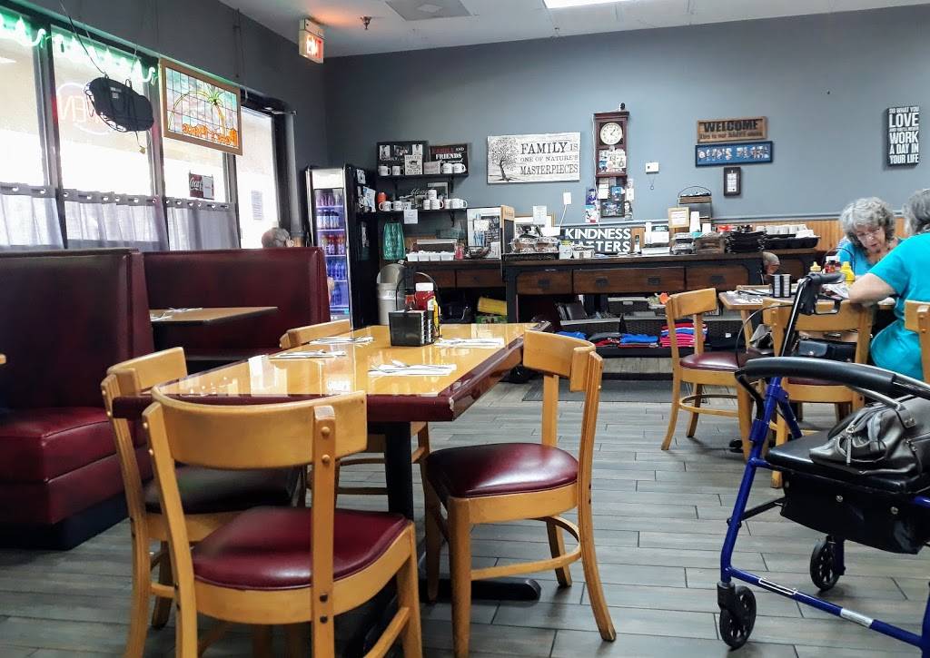 Petes Place | restaurant | 6774 Forest Hill Blvd, Greenacres, FL 33413, USA | 5616416543 OR +1 561-641-6543