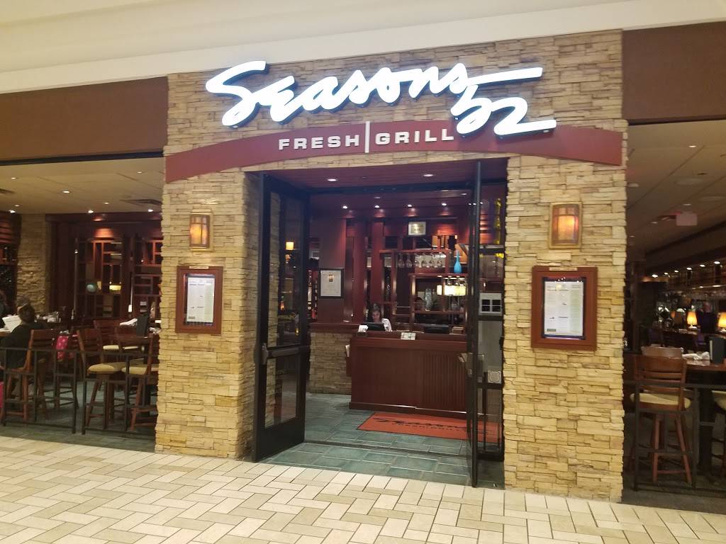 Seasons 52 | restaurant | 7863 Tysons Corner Center, McLean, VA 22102, USA | 7032883852 OR +1 703-288-3852