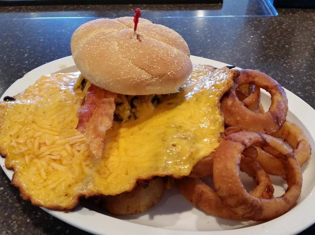 Chapz Bar & Grill | restaurant | 42478 National Rd, Belmont, OH 43718, USA | 7407820069 OR +1 740-782-0069