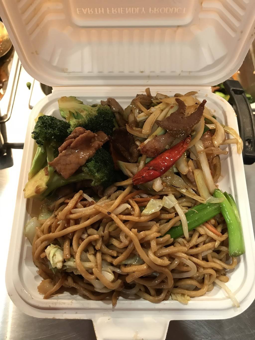 King Eggroll Express | restaurant | 1052 Leigh Ave, San Jose, CA 95126, USA | 4082750999 OR +1 408-275-0999