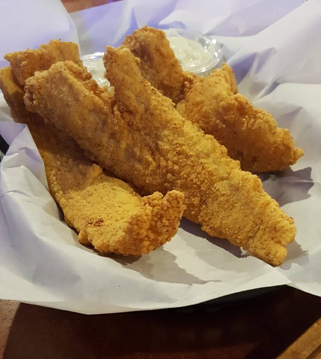 The Heidout Restaurant & Bar | restaurant | 432 W Pike St, Jackson Center, OH 45334, USA | 9375966311 OR +1 937-596-6311