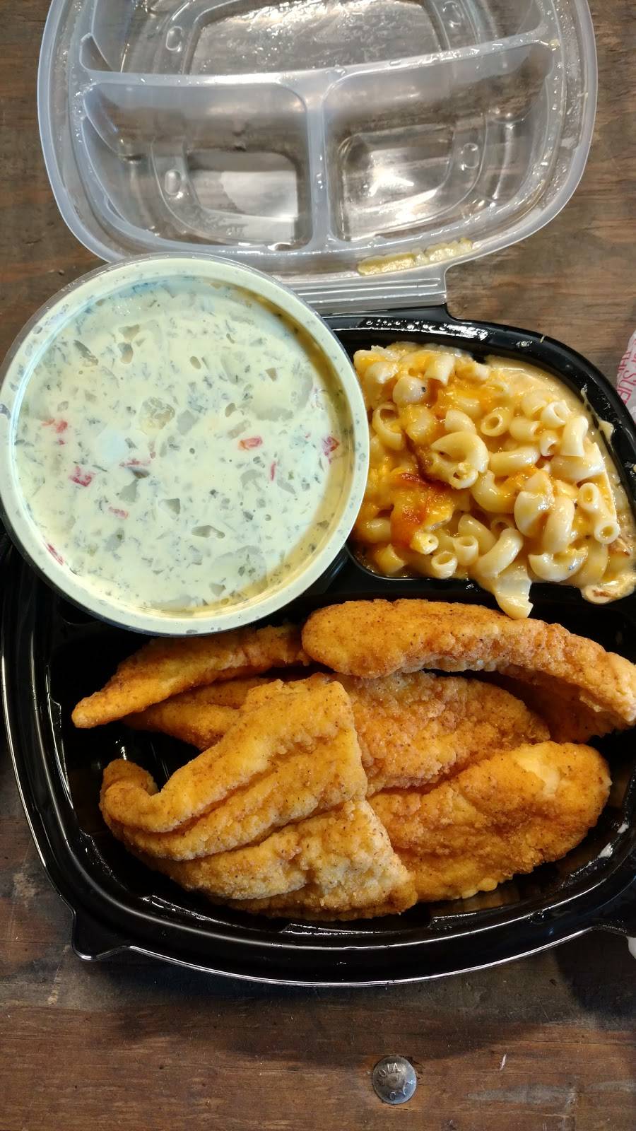 Thomasenas Takeout | restaurant | 5694 Rising Sun Ave, Philadelphia, PA 19120, USA | 2157222434 OR +1 215-722-2434