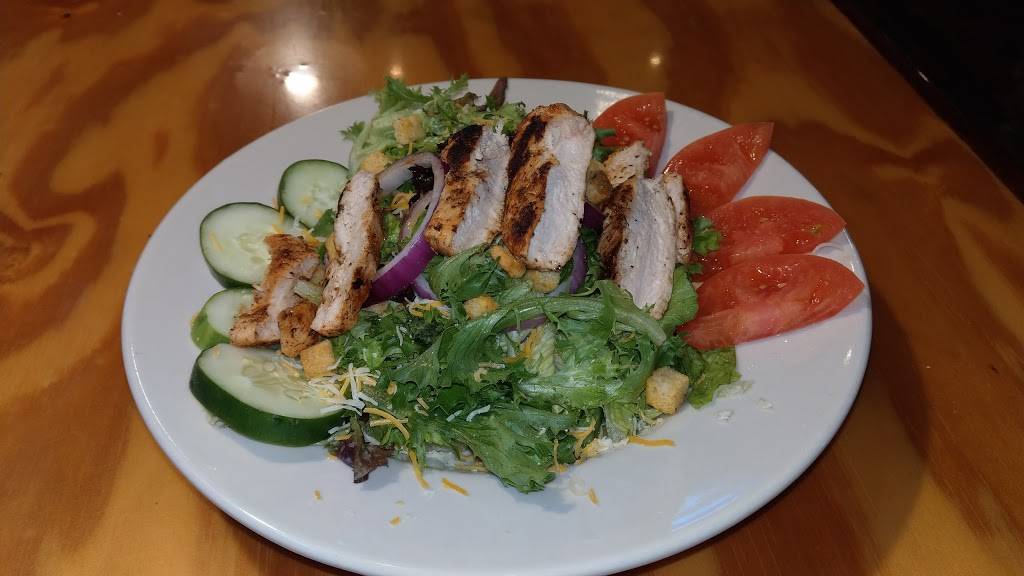 Sidelines Sports Bar & Grill | restaurant | 4451 Veronica S Shoemaker Blvd, Fort Myers, FL 33916, USA | 2399393003 OR +1 239-939-3003