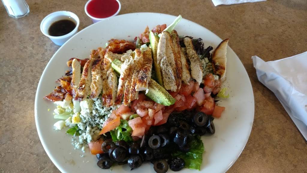 Tin Cup Bar & Grill | restaurant | 20500 Newburgh Rd, Livonia, MI 48152, USA | 2484260967 OR +1 248-426-0967