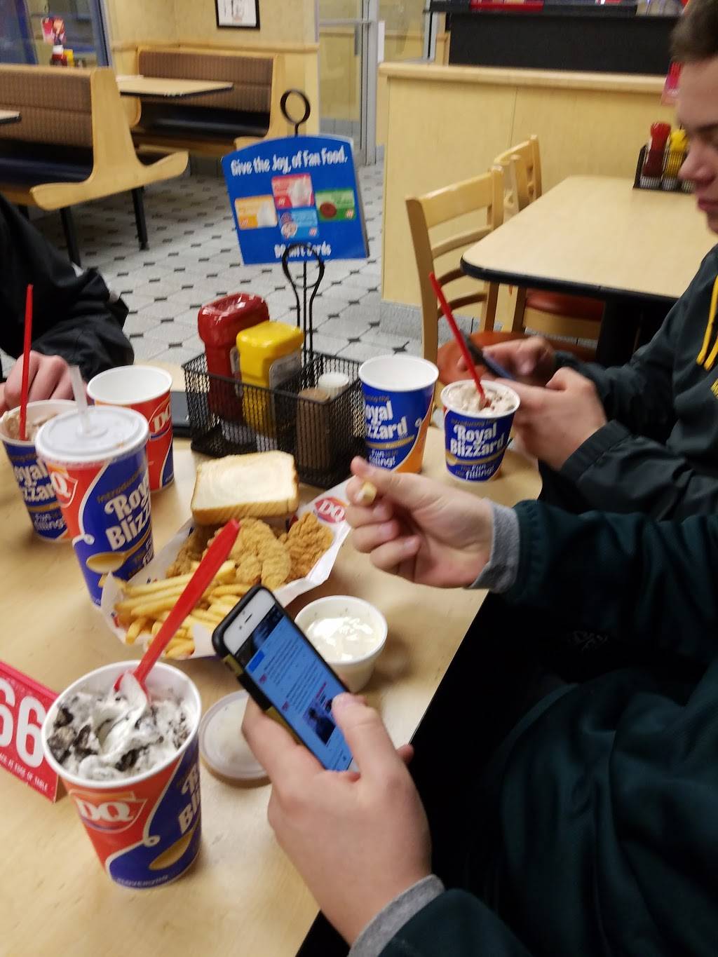 Dairy Queen | restaurant | 3221 Poplar Level Rd, Louisville, KY 40213, USA | 5026350690 OR +1 502-635-0690