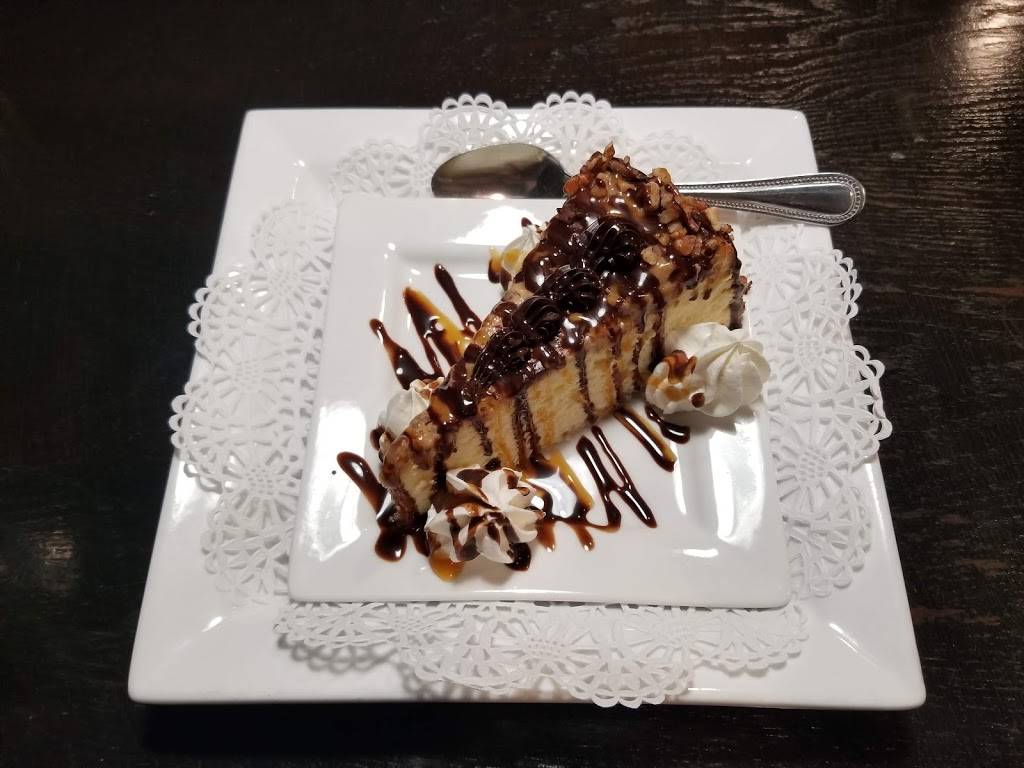 Canopy Mediterranean Grill | restaurant | 10660 Carnegie Ave, Cleveland, OH 44106, USA | 2164562684 OR +1 216-456-2684