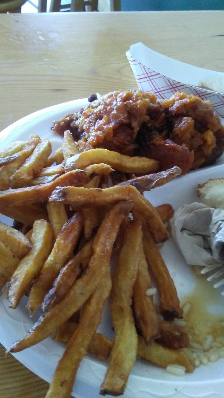 Henrys Smokehouse | restaurant | 1842 Woodruff Rd, Greenville, SC 29607, USA | 8642139770 OR +1 864-213-9770