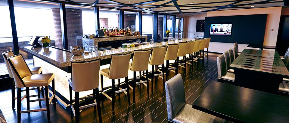 Tower Club - Tysons Corner | restaurant | 8000 Towers Crescent Dr Suite 1700, Vienna, VA 22182, USA | 7037614250 OR +1 703-761-4250