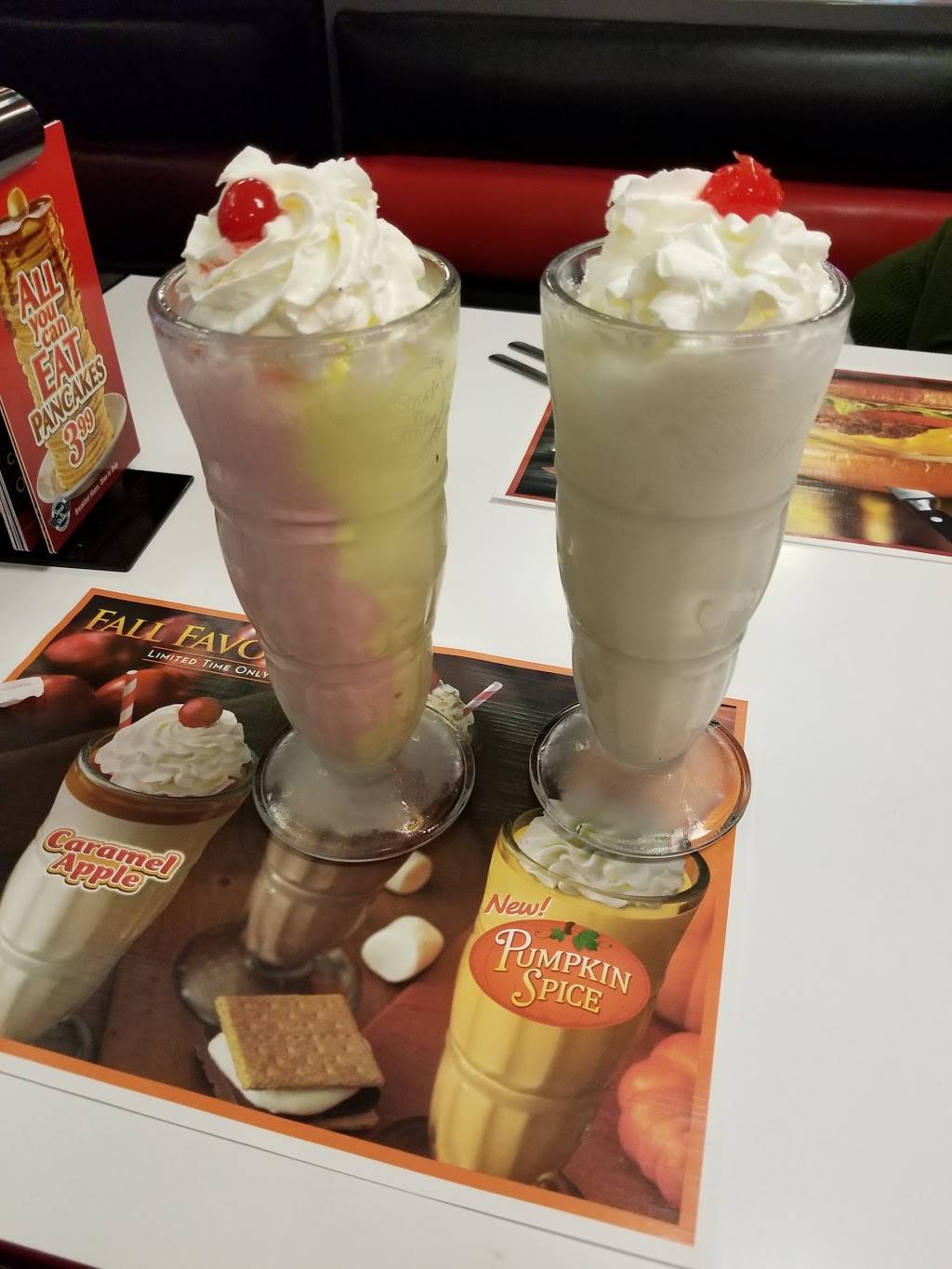 Steak n Shake | restaurant | 201 E Euclid Ave, Mt Prospect, IL 60056, USA | 8473689122 OR +1 847-368-9122