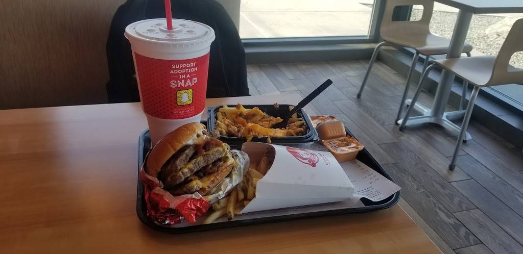 Wendys | restaurant | 2927 Seward Hwy, Anchorage, AK 99503, USA | 9072584239 OR +1 907-258-4239