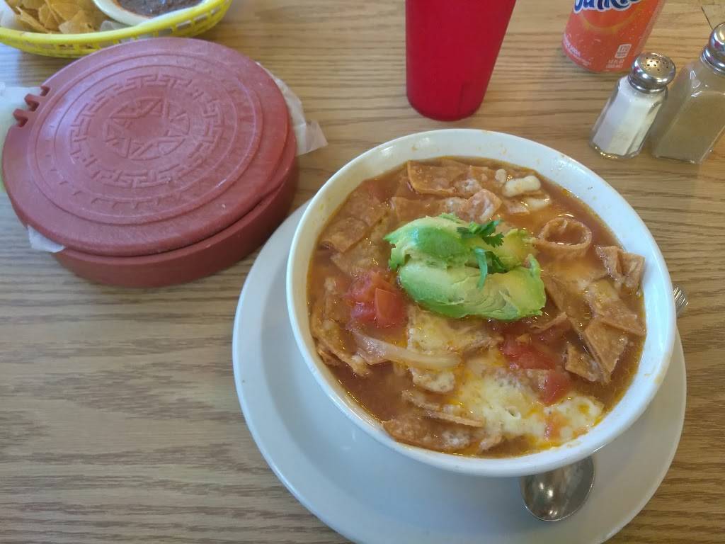 Mi Celayence Mexican Restaurant | restaurant | 2903 Fredericksburg Rd, San Antonio, TX 78201, USA | 2107321122 OR +1 210-732-1122