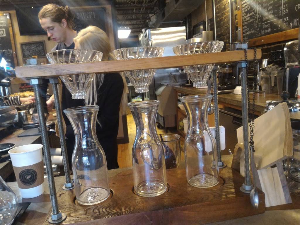 Hibbert-Davis Urban Brews | restaurant | 247 Broad St Suite 101, Kingsport, TN 37660, USA | 4232474382 OR +1 423-247-4382