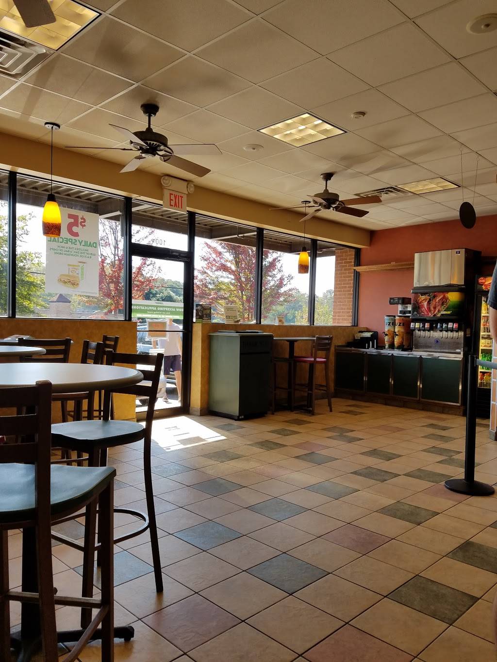 Subway | restaurant | 2525 Shallowford Rd, Marietta, GA 30066, USA | 7705924188 OR +1 770-592-4188