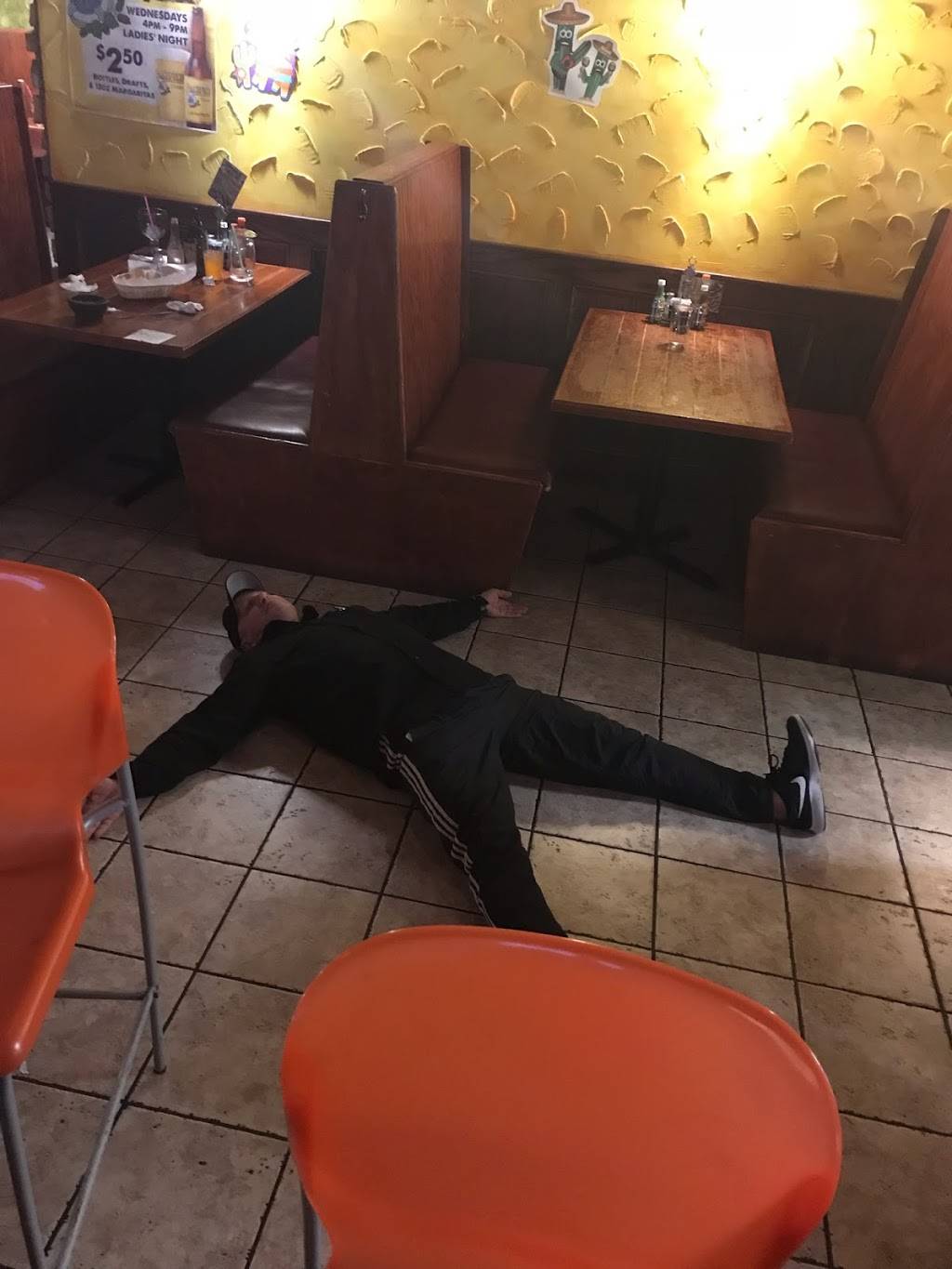 Shamrock Inn | restaurant | 7500 Mentor Ave, Mentor, OH 44060, USA | 4409463111 OR +1 440-946-3111