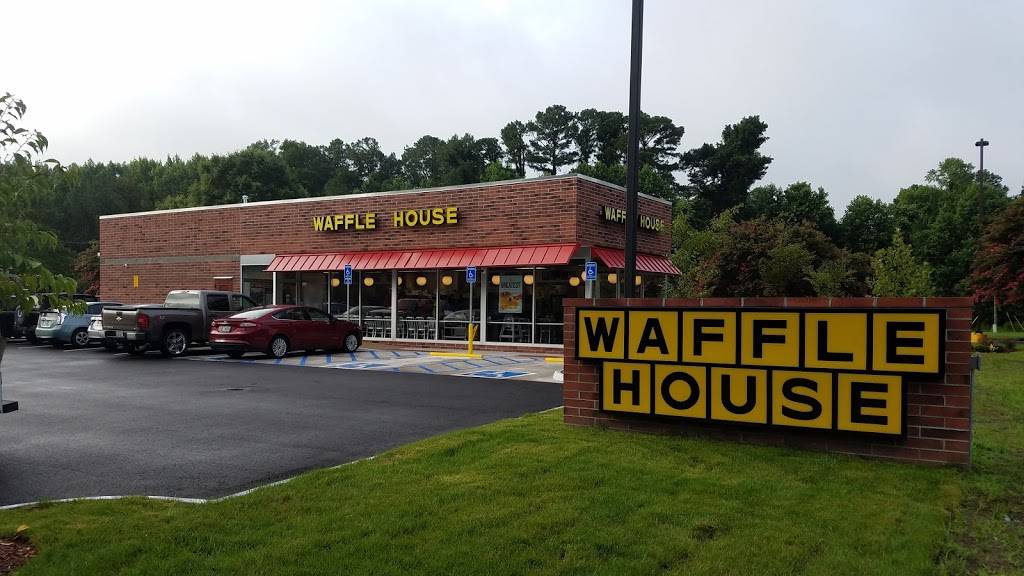 Waffle House | meal takeaway | 117 George Washington Hwy N, Chesapeake, VA 23323, USA | 7577733983 OR +1 757-773-3983