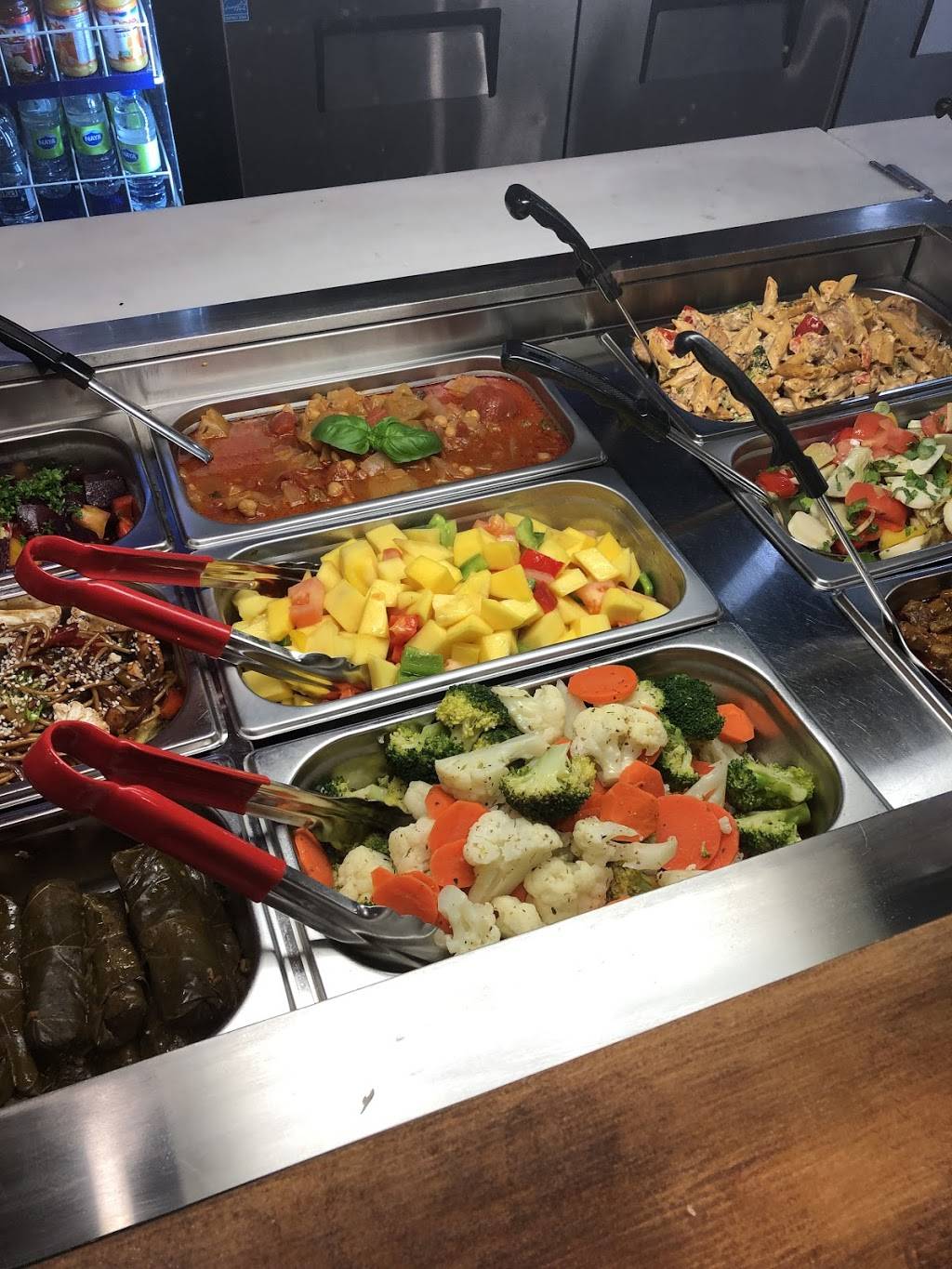 Basha | restaurant | 249 Rue Saint Georges, Saint-Jérôme, QC J7Z 5A1, Canada | 4503044404 OR +1 450-304-4404