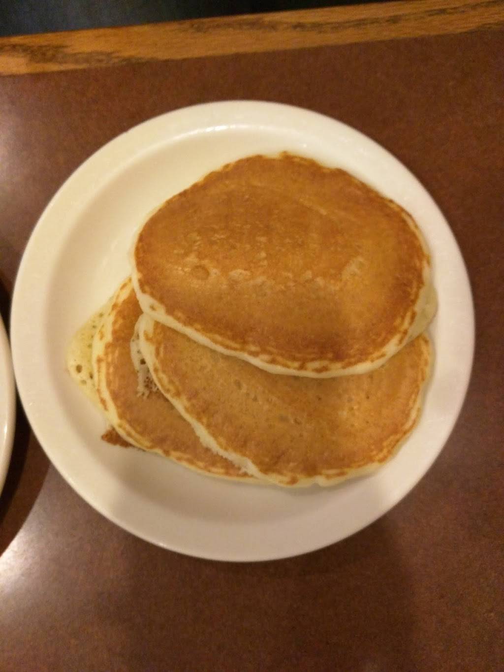 Tex & Shirleys | restaurant | 1720 Battleground Ave, Greensboro, NC 27408, USA | 3368824005 OR +1 336-882-4005