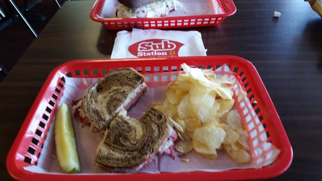 Sub Station II | meal takeaway | 384 S Lowry St, Smyrna, TN 37167, USA | 6153556686 OR +1 615-355-6686