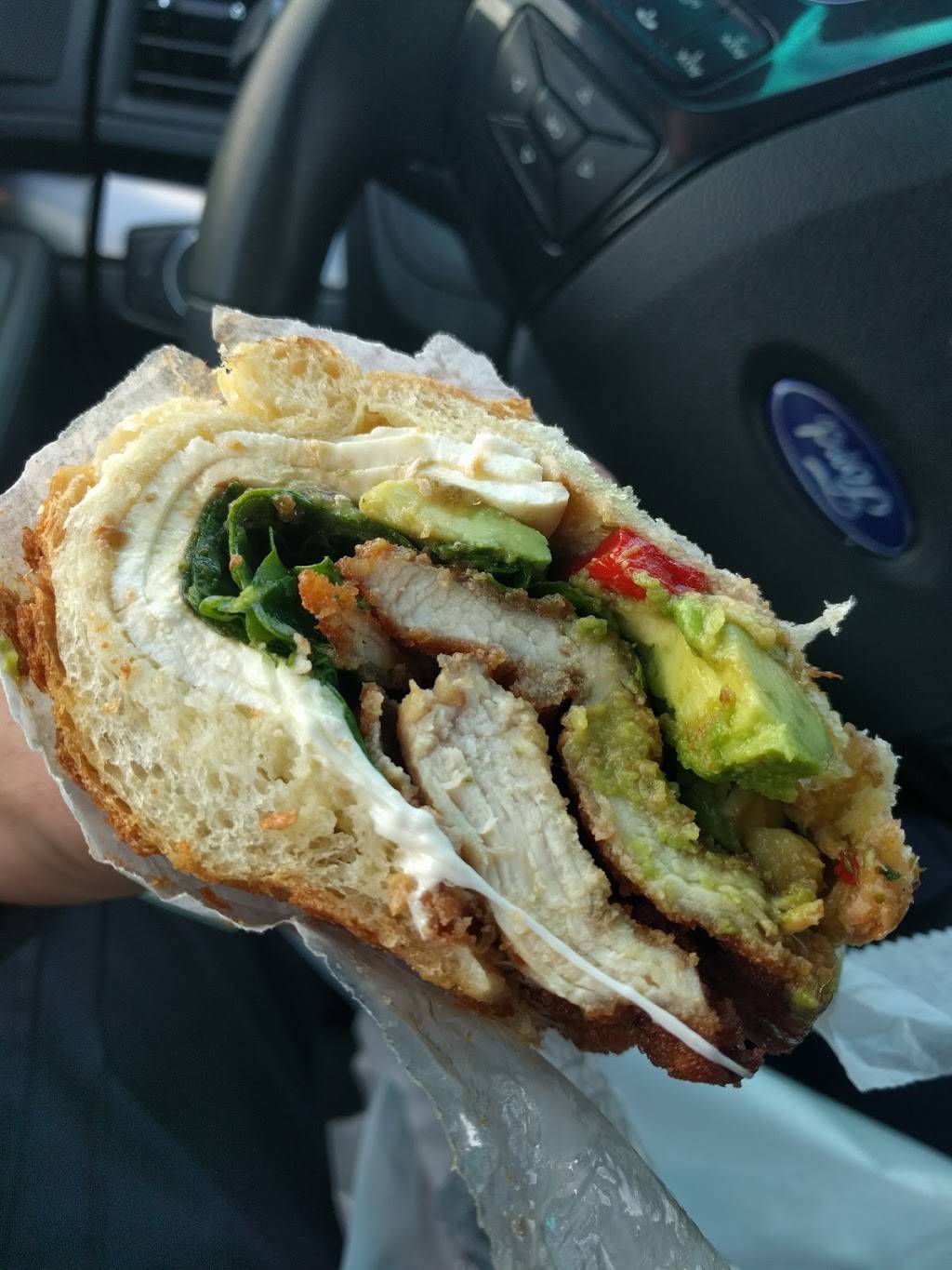 Benateris Italian Gourmet Deli & Catering | restaurant | 129-21 14th Ave, College Point, NY 11356, USA | 7184459240 OR +1 718-445-9240