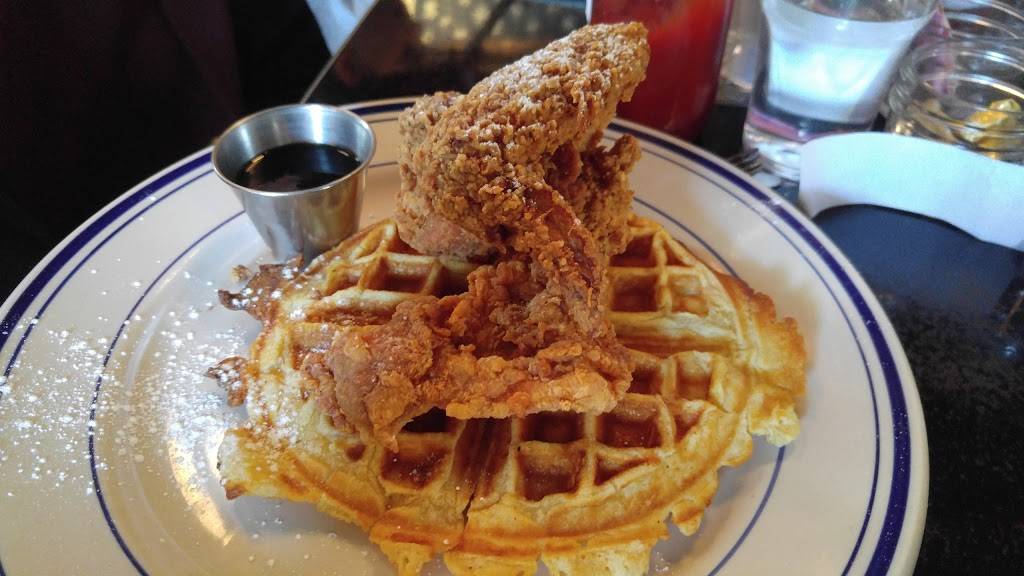 Palomino Bar | restaurant | 2491 S Superior St, Milwaukee, WI 53207, USA | 4147471007 OR +1 414-747-1007