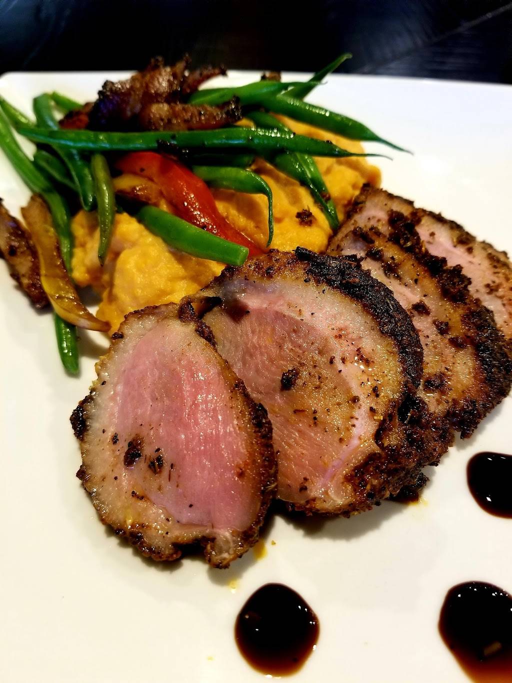 The Lure | restaurant | 2402 S MacDill Ave, Tampa, FL 33629, USA | 8135336011 OR +1 813-533-6011