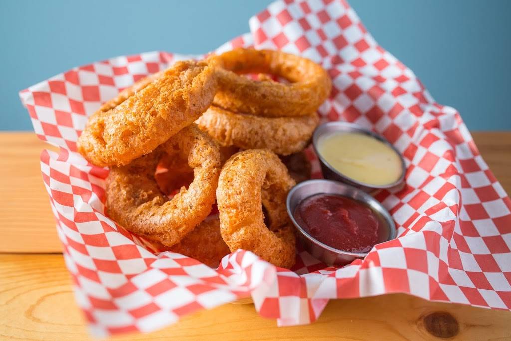 Bel Bar + Kitchen | restaurant | 3188 N Elston Ave, Chicago, IL 60618, USA | 8722419032 OR +1 872-241-9032