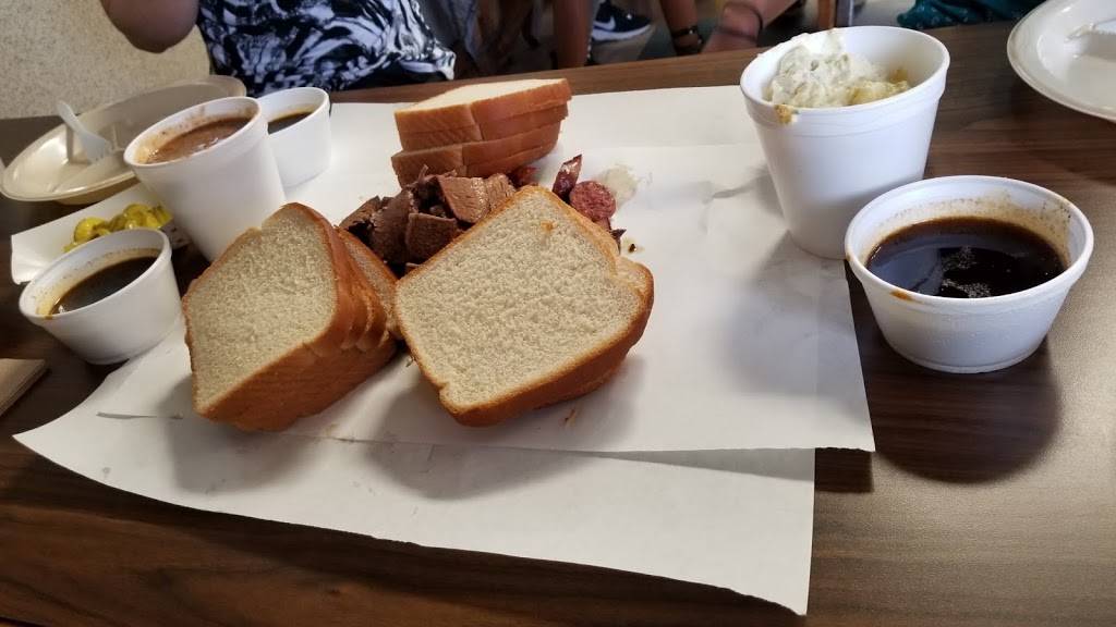 Tony DeMarias Bar-B-Que | restaurant | 1000 Elm Ave, Waco, TX 76704, USA | 2547558888 OR +1 254-755-8888