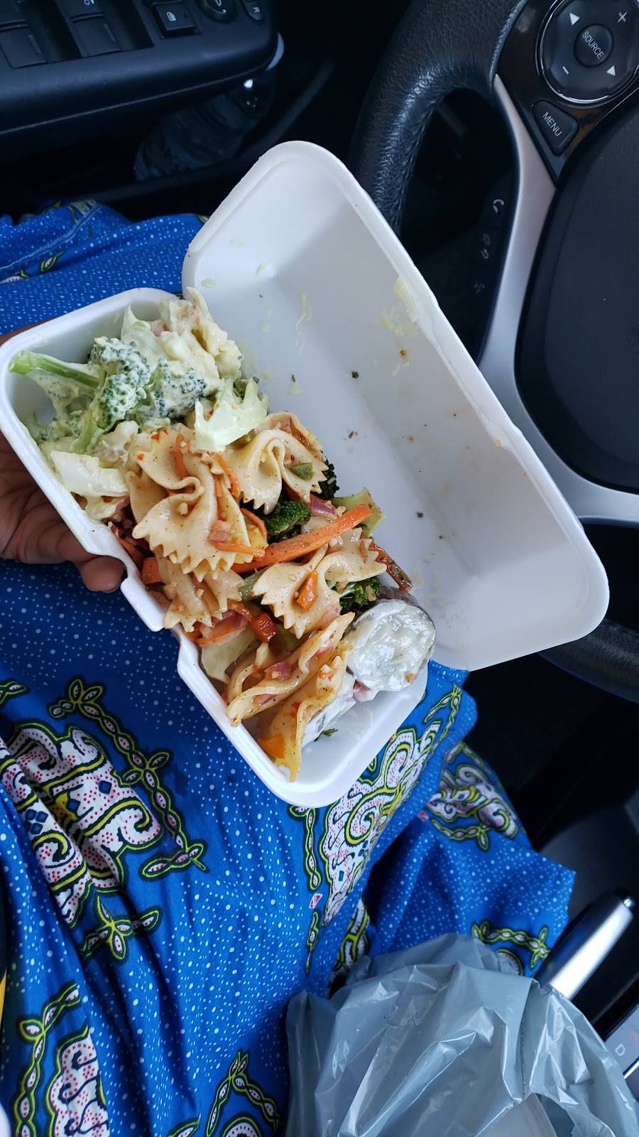 SAHARA RESTAURANT | restaurant | 435 Avenue de lHôtel-Dieu, Saint-Hyacinthe, QC J2S 5J6, Canada | 4507742424 OR +1 450-774-2424