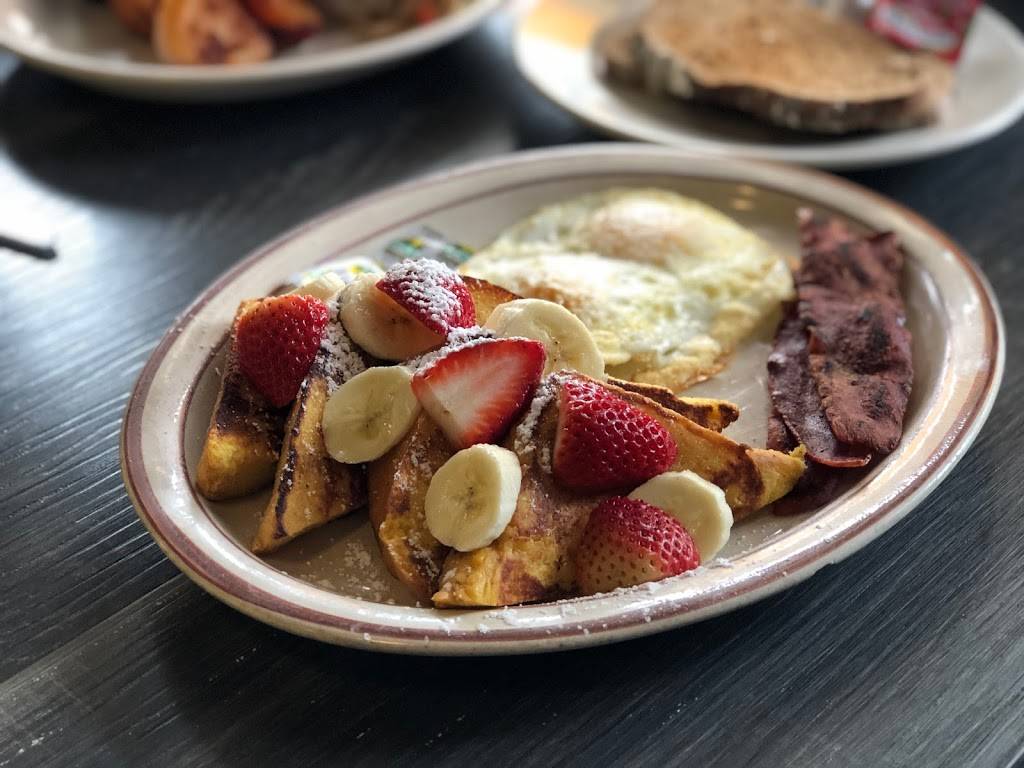 Joeys Café | cafe | 8301 Santa Monica Blvd, West Hollywood, CA 90069, USA | 3238220671 OR +1 323-822-0671