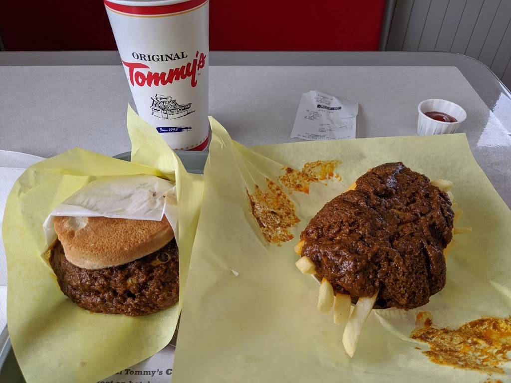 Original Tommys World Famous Hamburgers | restaurant | 3009 St Rose Pkwy, Henderson, NV 89052, USA | 7026449406 OR +1 702-644-9406