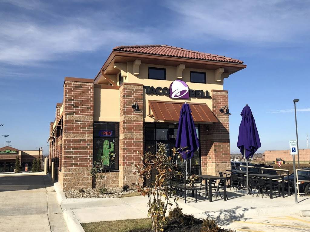 Taco Bell | meal takeaway | 10546 S Ridgeview Rd, Olathe, KS 66061, USA | 9133610005 OR +1 913-361-0005