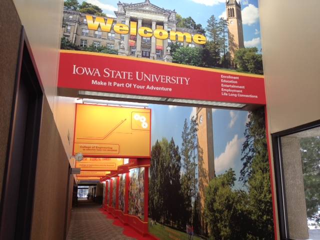 Gateway Hotel and Conference Center | restaurant | 2100 Green Hills Dr, Ames, IA 50014, USA | 5152928600 OR +1 515-292-8600