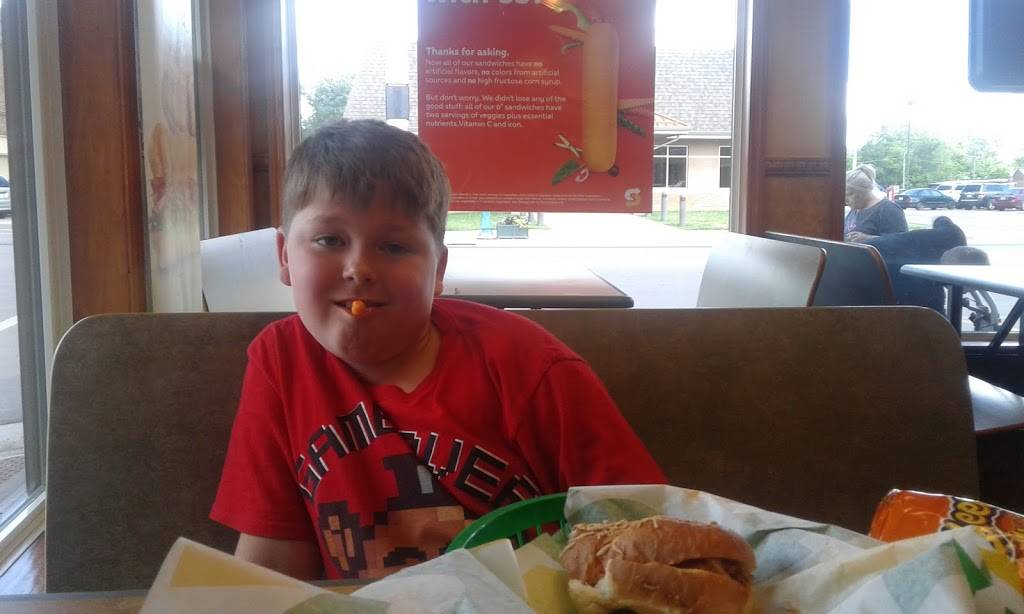 Subway | restaurant | 36325 Main St, Whitehall, WI 54773, USA | 7155384484 OR +1 715-538-4484