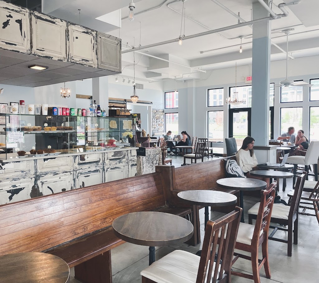 Heritage House Coffee Riverfront | cafe | 2370 Jack Warner Pkwy, Tuscaloosa, AL 35401, USA | 2055629135 OR +1 205-562-9135